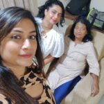 Tanisha Kuppanda Instagram - Yeahhh vaccayyyy finallyyyyyyy with my lovely family @tanishakuppanda @leelakuppanda 😁