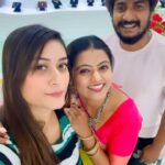Tanisha Kuppanda Instagram – Thank you so much @sushmitha_br_official @jagappa_official for coming and purchasing in @kuppandasjewellery means a lot 🥰