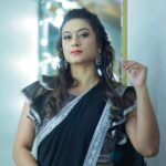 Tanisha Kuppanda Instagram – Everyone, everything , every situation in your life flows in for a reason 🫶🏼

MUA : @makeoverwithtara_raam 
PC : @artha_colours_photography__ 
Hair : @poornismakeover 

#tanisha #tanishakuppanda #kuppanda #kuppandasjewelry #kuppandasproductionhouse #akkabond #biggboss #biggbosskannada #biggbosskannadaseason10 #ladyboss #hennuhuli #tanibaby #benki #rock #fitness #comingsoon #black #dark #side #people #staycalm