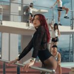 Tanu Muino Instagram – @dualipa – illusion
The dream is real! What a ride!
Dua, thank you for your trust. Your music always inspires me. Collaborating with you was fantastic, creating the illusion through water, air and dance!
LOVE!
Thank you, big incredible team! 🤍
DIRECTOR: @tanumuino
PRODUCED BY: @underwondercontent
PRODUCED BY: @primocontent
DIRECTOR OF PHOTOGRAPHY : @nikitakkkuz
PRODUCER: @karensauri aka @holadrama
EP UNDERWONDER CONTENT: @frankborin
EP UNDERWONDER CONTENT: @ivannaborin
UK EP FREEAGENT / UNDERWONDER CONTENT: @freeagentuk
MD EP / PRIMO: @corarodriguezl
RECORD LABEL: @warnerrecordsuk
COMMISSIONER: @theresaadebiyi
PRODUCTION DESIGNER: @nightwindow
PRODUCTION MANAGER: @annasalgado21 Dani Molina
1st AD : @oleksiismoliar
EDITOR: @carlosfontclos
CHOREOGRAPHER: @charmladonna
ASSOCIATE CHOREOGRAPHER: @sharon.june
ARTISTIC SWIMMING CHOREOGRAPHER: @paulaalcorta
ARTIST STYLIST: @lorenzoposocco
TALENT STYLIST: @joecarayol
ARTIST MAKE UP: @katiejanehughes
TALENT MAKE UP & HAIR: @andreatrenadomakeup @valverde.x
ARTIST HAIR: @peterluxhair
CASTING: @marti.mendez.g @alba_ss @samxvazquez @aliciaypablocasting @maxcargnello
COLORIST: @timmasick @company_3
POST COORDINATOR: @juliaparis19 @onlypostproduction
1st PRODUCTION COORDINATOR: @marti.mendez.g
2nd PRODUCTION COORDINATOR: @martamurm
PRODUCTION ASSIST: @neusflotats @juliaescu @alba_ss @martadelportillo
2nd CAMERA OPERATOR: @lucascasanovass
1ST AC: @hectorjuol @tentaclepop @raul.mulas
2nd AC: @sancheztejera @albiac
CAMERA GIMBAL OPERATOR: @xaviguillen
DRONE: Pedro Nuñez, Raul Aguilera @octocamvision
KEY GRIP: @luiskee @gripsupport.tv
CRANE OPERATOR: Jordi Galan, Pedro Diez @servicevision_scorpio
GAFFER: Rafa Ramirez @sipublicidad_
ART DIRECTOR: @teresamontanuy