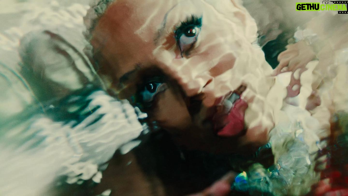 Tanu Muino Instagram - DOJA CAT - ATTENTION @dojacat you are so incredible and real. I got in loved with the song from the 1st time, rap is back! Congratulation on a new chapter. Can’t wait to hear the new album. @brettalannelson you are the beast, incredible vision. Thank you for trusting me. @samhoustonishere finally we got work together, hope it only the one of many more. Thank you. @gatosamerican - thank you Alejandro-Roberto for always having my back and make it al happened. @frankborin x @ivannaborin - love you guys, nothing is impossible with you. Forever more! @nikitakkkuz my forever partner in crime. LOVE @carlosfontclos you are simply the best!!! @nightwindow my friend and support on set forever and ever. Maybe we should become a duo someday))) Big LOVE to all the team who was working hard to make it all happened: Director: @tanumuino Producer: @gatosamerican Label Producer: @samhoustonishere Creative Director & Style: @brettalannelson Production Company:@underwondercontent Exec Producers: @frankborin x @ivannaborin Director of Photography: @nikitakkkuz Editor: @carlosfontclos Colorist: @josephbicknell @company_3 Production Designer: @nightwindow Producer Manager: Briana Goldberg 1st AD: @the_nomadx Director’s Rep: @hart_represents hart_represents Special VFX makeup: @worshipmina Make up: @ernestocasillas Nails: @sacciadidthat Hair: @jstayready_ Extras stylist: @mstr_of_disguise Movement choreographer: @monikafelicesmith VFX: @tiltvfx VFX: @romafx Additional vfx : @frender Additional VFX superior: @maxcolt Beautywork: @DIGITALBEAUTYWORK Post Finishing Online: @digitalsword Post Producer: Miguel Garcia Gaffer: Scott Moody Key Grip: Charles Lens Label: @rcarecords