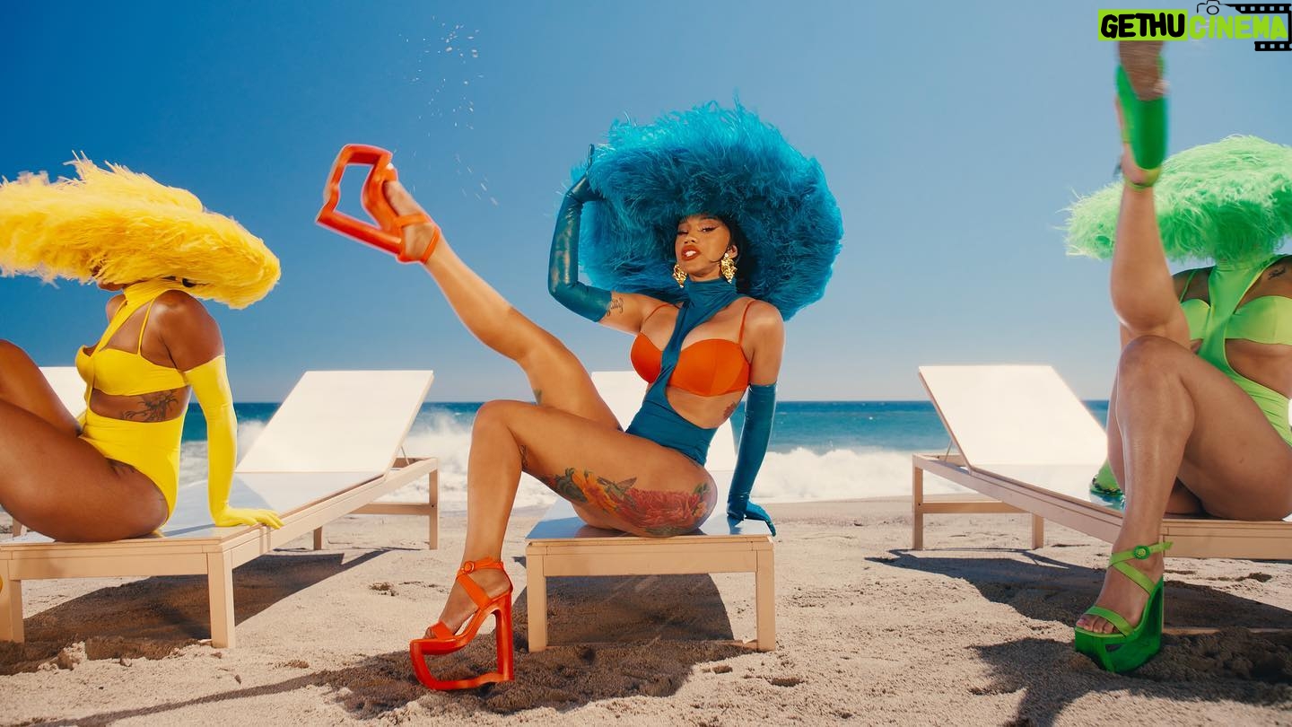 Tanu Muino Instagram - @iamcardib x @theestallion - BONGOES I want to say THANK YOU to all the big team that was involved! @iamcardib you are my favorite! Always killing it! @theestallion collaborating with you has been an incredible experience! @kxreemjxhnsxn and @sthuby Thank you for having me! <3 @gatosamericana - you made it all happen! FOR REAL! Thank you for always putting the vision first! Please, always pick up the phone!))))) @kollincarter OMG! You are ultimate king the of style! @itsbankhead forever the best! GOAT! @nightwindow doing impossible, always! Can we make everything in chrome? LOVE U @vinniehobbs thank you so much for your hard work! @nikitakkkuz Forever <3 @josephbicknell Always making it look sick!!! @haitianev thank you for making it all happen in this 3 crazy days. @frankborin @ivannaborin I LOVE YOU to the moon and back Director: @tanumuino Commissioner: @kxreemjxhnsxn Producer: @gatosamericana Production Company: @underwondercontent Executive producer: @frankborin x @ivannaborin SVP / Marketing: @sthuby VP / Video Production: Lily Thrall Stylist: @kollincarter DOP: @nikitakkkuz Production Designer: @nightwindow Choreographer: @itsbankhead Director’s Rep: @hart_represents Colorist: @josephbicknell @company_3 Editor: @vinniehobbs VFX: @tiltvfx VFX: @romafx Additional VFX: @frender @maxcoltt Beauty: @digitalbeautywork Post Production - @digitalsword_ Post Supervisor - @miggymansions Post Supervisor - @joanpabon_ Assistant Editor: @comakev Management Cardi B: Manager: Shawn Holiday Manager: Patientce Foster Management Megan Thee Stallion: Manager: Travis Farris Management: Mike Brinkley Management: Nikkita Thompson 1st AD: @haitianev 2nd AD: Francis Alba