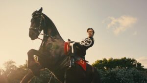 Tanu Muino Instagram - @harrystyles - Daylight 
Harry, nothing you can’t do. Flying, joggling, riding bikes and horse’s, walking on the rope, dancing (my favorite), and I just can only image what else you can )
Its so amazing to create a video on a music thats is in your favorites. Thank you for having me H, Love!
Thank you - amazing big team, who made it in one crazy daylight! 
Director: @tanumuino
Creative Director: @mollyjane_x
DOP: @nikitakkkuz 
Label: @columbiarecords
Commissioner: @bryanyounce
Production Company: @underwondercontent
Producer: @mauriziovontrapp
Exec Prod: @frankborin @ivannaborin Matthew Fone 
Service Co: @riffrafffilms
Production Designer: @nightwindow
Choreographer: @hollytblakey 
Artist Stylist: @harry_lambert
Editor: @carlosfontclos
VFX: @tiltvfx @romafx
Colorist: @josephbicknell @company_
1st AC:  @samrawlings110
2nd AC: Ben Casciello-Rogers
2nd AC:  @williamcrafts
Camera Trainee: Grace Pogonoski 
Ronin Technician: Joe Redman
DIT: @davisdaviskristin
1st AD: @jailusser
2nd AD: @niomiemmacollins
3rd AD: @conorj_oyce
Runner: Liam Offord 
Runner: Milo Manolson
Runner: @__maddysmith
Runner: @sophiakawyani
Location Manager: @mrwaterhouse
Location Assistant: Andrew Conteh  Location Assistant: Lewis Chandler
Key Grip: @tomjrnorth
Crane Grip: Billy Smith
Crane Grip: Aaron McDonaugh 
Head Crane Tech: Tim Dean
Crane Tech: Daniel Huddy
Gaffer: @elliot_be
Electrician: Paul Rowe
Electrician: Paul Hill
Electrician: Max Halstead
Electrician: Sedge Wick
Electrician: Sam Alberg
Electrician: Matt Markham
Lighting Rigger: Joe O’Brian
Lighting Rigger: Danny Grove
Art Director: @jamesmid
Prop Assistant: @gracesnellock
Art Assistant: @addles
Art Assistant: @phoebe__
Art Assistant: Jack Evill 
Art Assistant: @karen.hettey
Art Assistant: Melis Oyzoyn 
Scenic Artist: @melissawickhampaints
Costume Designer: @spencerhorne1
Assistant Wardrobe: @callump91
Assistant Wardrobe: @CEeej
Assistant Wardrobe: Louise Byford 
Assistant Wardrobe: Sabrina Picci
Sound Op: @simon_haggis_sound
Sound Assistant: Declan Chew
Makeup Artist: @georgiahopemakeup
Makeup Assistant: @martinaderosa_mua
Makeup Assistant: @shanimushington
Makeup Assistant: @coco.hirani
Hair Stylist: @oskarperahair