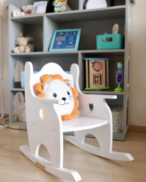 Tanvi Thakkar Instagram - Revamped my baby’s nursery with these cute furniture pieces from @tbs.studiogram 
Their simple yet vibrant pieces are a perfect fit in the room , matching the rest of the room almost seamlessly 👼🏻🥹

Products I opted for are the - 
Book Shelf- Big Hut
Rocking Chair
In the clouds shelf 

Let me know what u think :) 

#tbs #nurseryfurniture #nurserydecor #babynursery #babyboy #newmom #tbsstudiogram