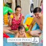 Tanvi Thakkar Instagram - Holiday led to Daddy At Home and lots of Splash Splash! Here’s a glimpse of Krishus First Indoor Pool experience 🌊 #indoorswimmingpool #inflatablepool #babytoys #tanvithakker #adityakapadia #ifyourehappyandyouknowit