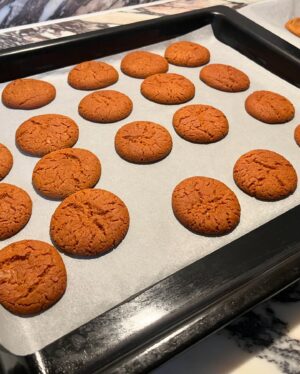 Tanya Plibersek Instagram - Nothing like a little baking - and some Cold Chisel - on a rainy morning 🌧️