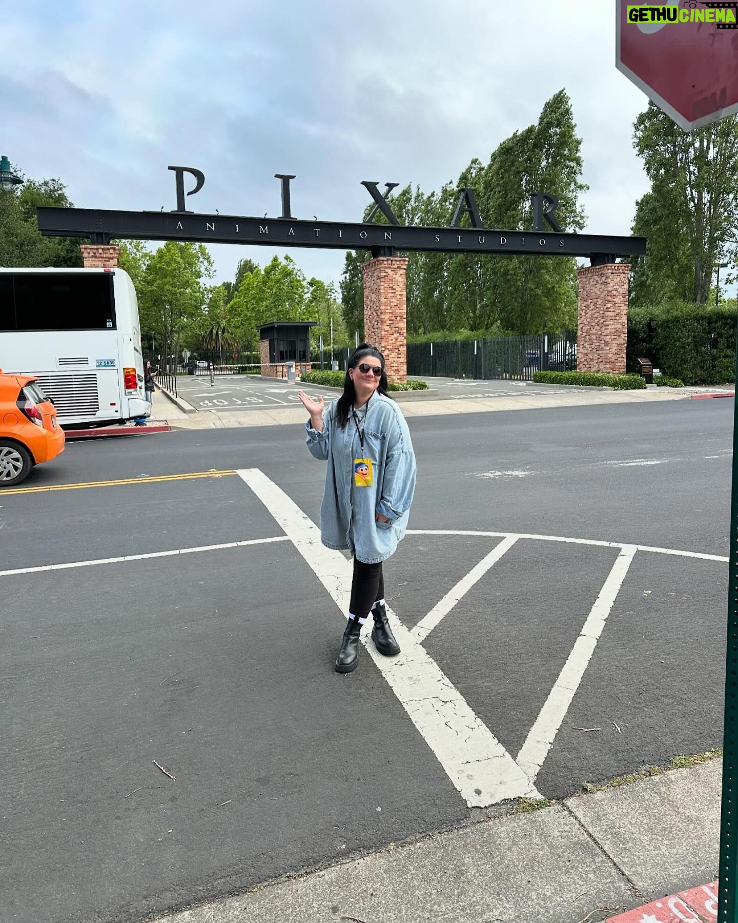Tanya Hennessy Instagram - Ok so we’re at @pixar in San Francisco for INSIDE OUT 2, we watched the first 30minutes and it’s so so good- like mind blowingly will win an Oscar good! Also I need to work at Pixar they have free snacks …and also it’s the ultimate creative place- I’m obsessed! I’ve done a vlog I’ll post soon! @disneyaunz