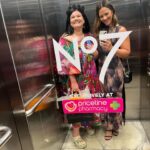 Tanya Hennessy Instagram - Take your sister to work day. I get so nervous before events I can’t go alone, I just flip out. Especially today, I had three coffees and no food. See harrowing stories So I was happy @lannylu_ a girl who also lived in my mums uterus, was free 🩷 @pricelineau