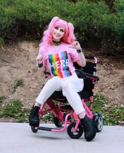 Tara-Nicole Azarian Most Liked Photos and Posts