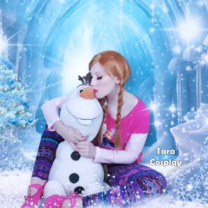 Tara-Nicole Azarian Instagram - Some people are worth melting for...☃️❤☃️
●●●●
●●●●
Photo: The Photo Owl 📸
My fun account: @taracosplay ❤
●●●●
#disneyprincesscosplay #olaf #frozenelsacosplay #frozencosplay #annaandelsa #dysautonomia #heds #DisabledPeopleAreHot #disabledandhot #disabledandproud #officialtaracosplay #taranicoleazarian #letitgo #annacosplay #mcas #zebrastrong #frozenanna #disabledcosplayer