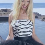 Tara Reid Instagram - I already miss the summer 🥹🥺😢