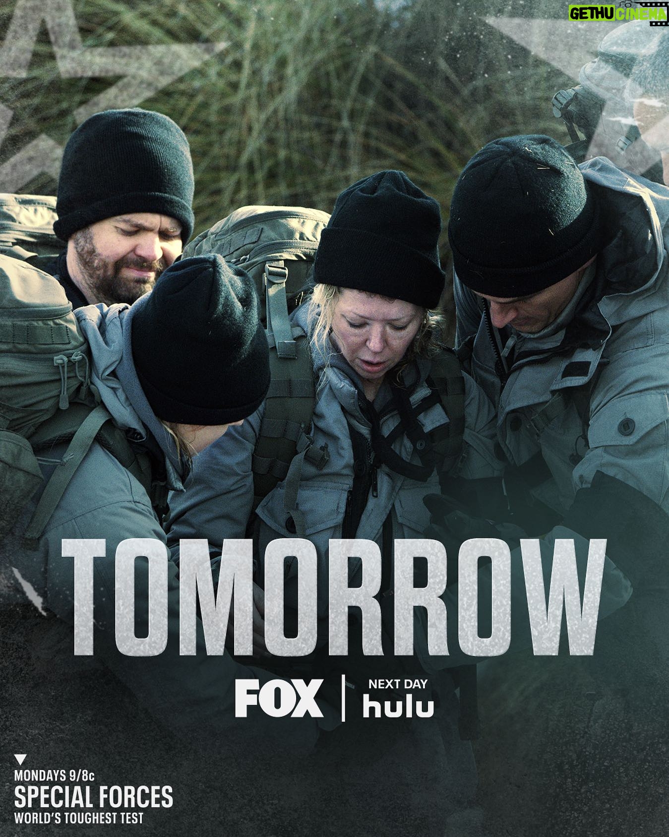 Tara Reid Instagram - DON’T FORGET #SpecialForcesFox Tomorrow night on @realityclubfox 9/8 c and the next day on @Hulu 🪖💪🏻 Your support has been incredible, thanks to everyone and the team for believing in me to do this selection.