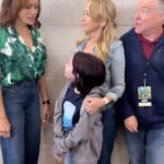 Tara Strong Instagram - She wanted to float @vivienlyrablair @bigeswallz @fanexpoboston