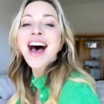Tara Strong Instagram - I’m a #voiceactor PART 3 💚💚💚 #voiceover #childhood