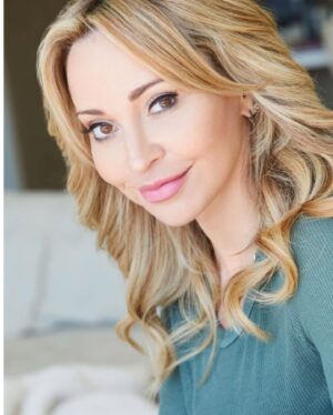 Tara Strong Instagram - Thank you my love 🖤🖤 pics by the incredible @cathrynfarnsworth