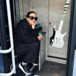 Tarja Turunen Instagram - Just chilling in the bus before the show in Regensburg, Germany. I am having time of my life with these incredible people of Rock meets Classic. Happiness. ♥️#rockmeetsclassic
