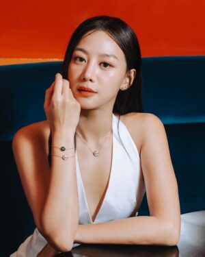Tasha Low Instagram - Spreading joy and vibrant energy with every dot! ✨ Capture the youthful and playful spirit of the Pom Pom Dot Collection 💎 @Pomellato #Pomellato #PomPomDot