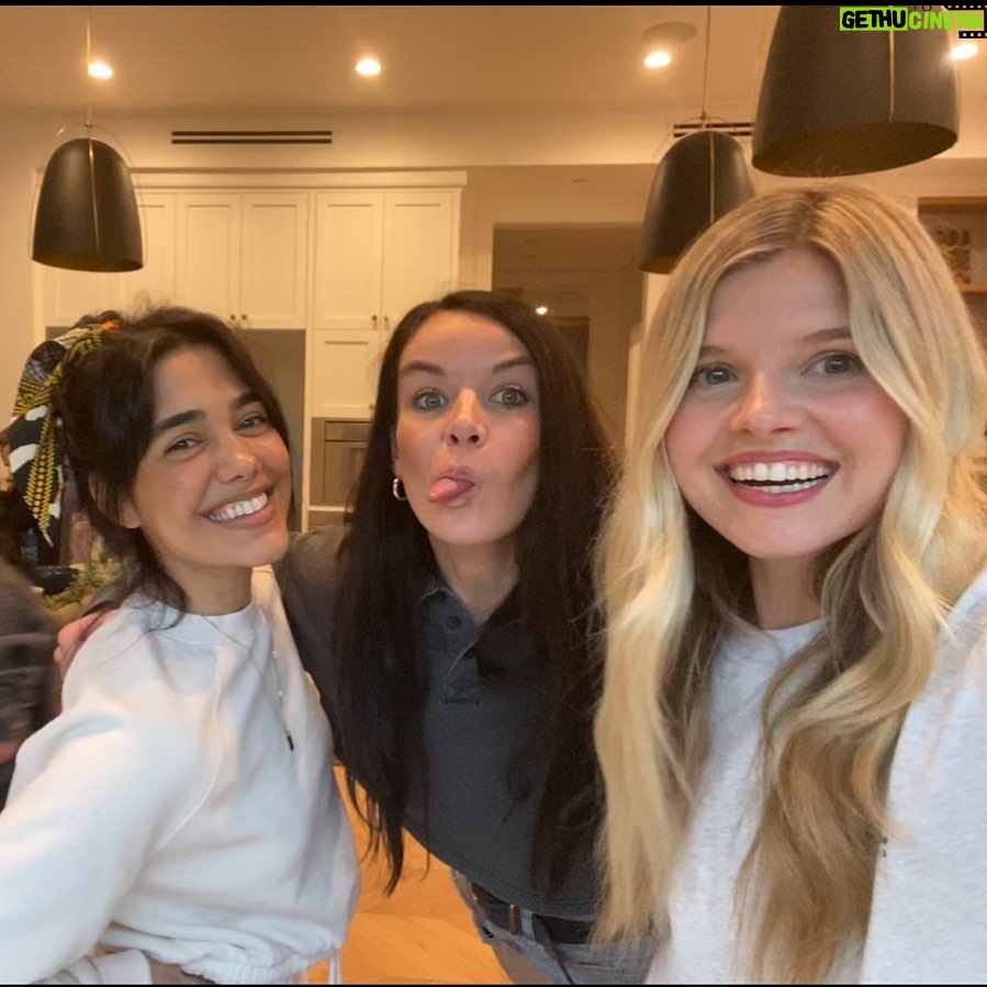 Tasie Lawrence - 10.7K Likes - I made soup and everyone was ecstatic about the soup