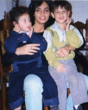 Tatiana Merino Instagram - Feliz día de la Madre a la mamita más supportive que puede haber 💖 Mi mamá correría kilómetros tan solo para ayudarnos y apoyarnos, siempre viendo el vaso medio lleno y sacando risas de cual sea la situación. Gracias por ayudarme a ser fuerte y a enfrentar todos mis miedos. No podría pedir una mamá diferente, así tal cual es perfecta para mi 💖 La amo mamita y gracias por amarme y respetarme en todas mis decisiones, y en todos mis journeys 🏳️‍🌈 
Happy Mother’s Day! 🌹