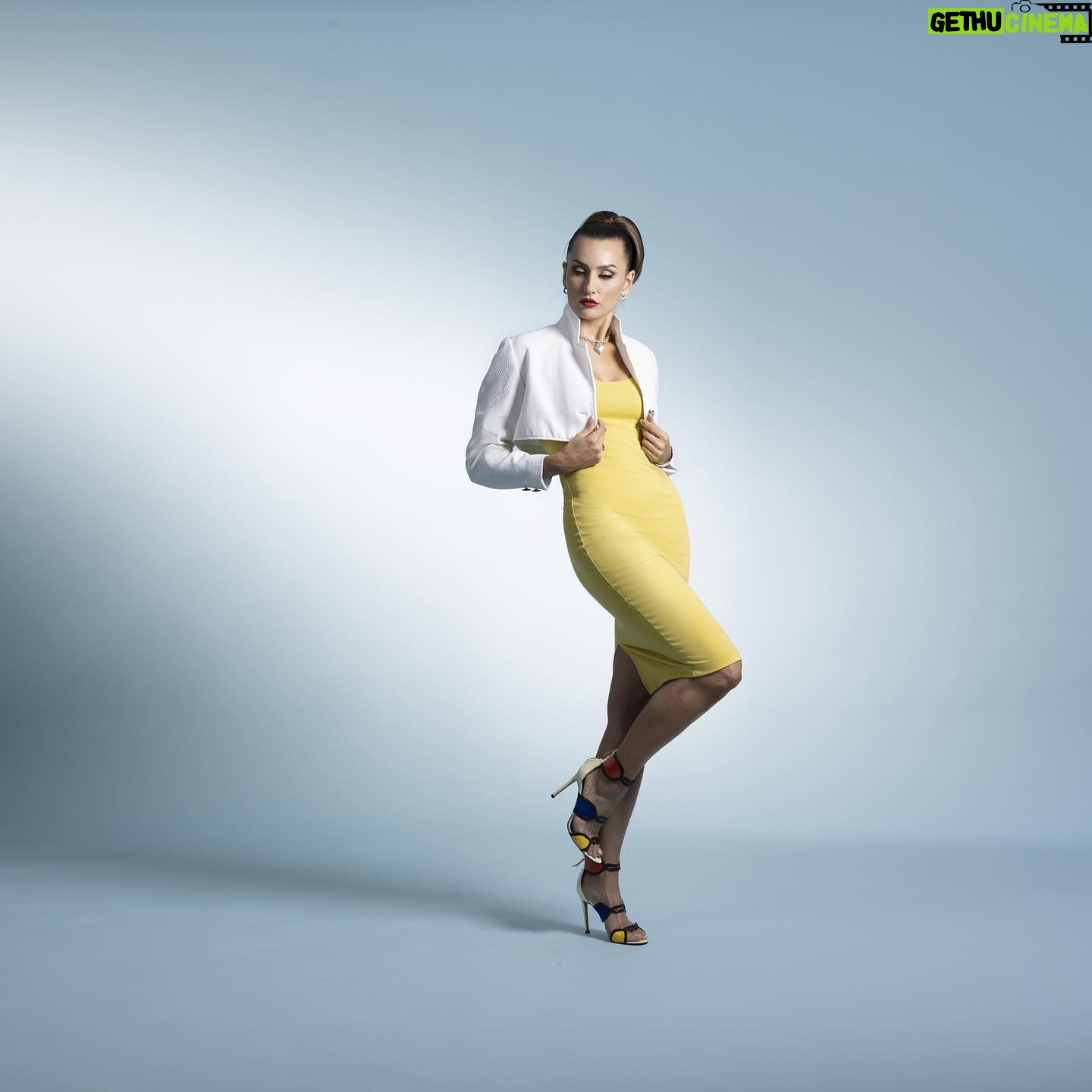 Tatiana Neva - 345 Likes - Balance.
@Tatiananevaofficial
📸: @rosalindguder
#tatiananeva #model #actress #actionactress #fashionmodel