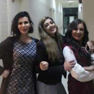 Tatiana Instagram - #hoshbadi3a #حوش_بديعة #theater #friends #actors  #lovethem  @entsar_actress_official @shams
