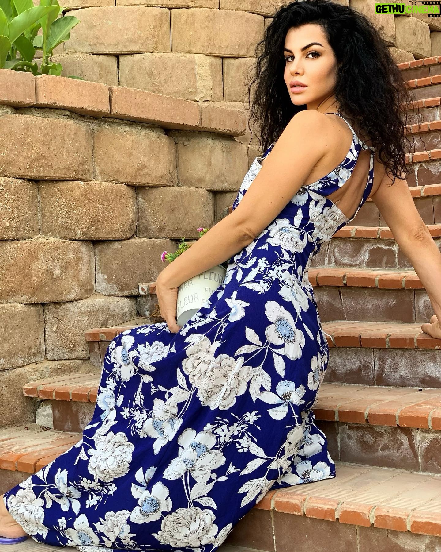 Tatiana - 647 Likes - The #past has no #power over the #present moment #tatiana #تاتياناحبشي