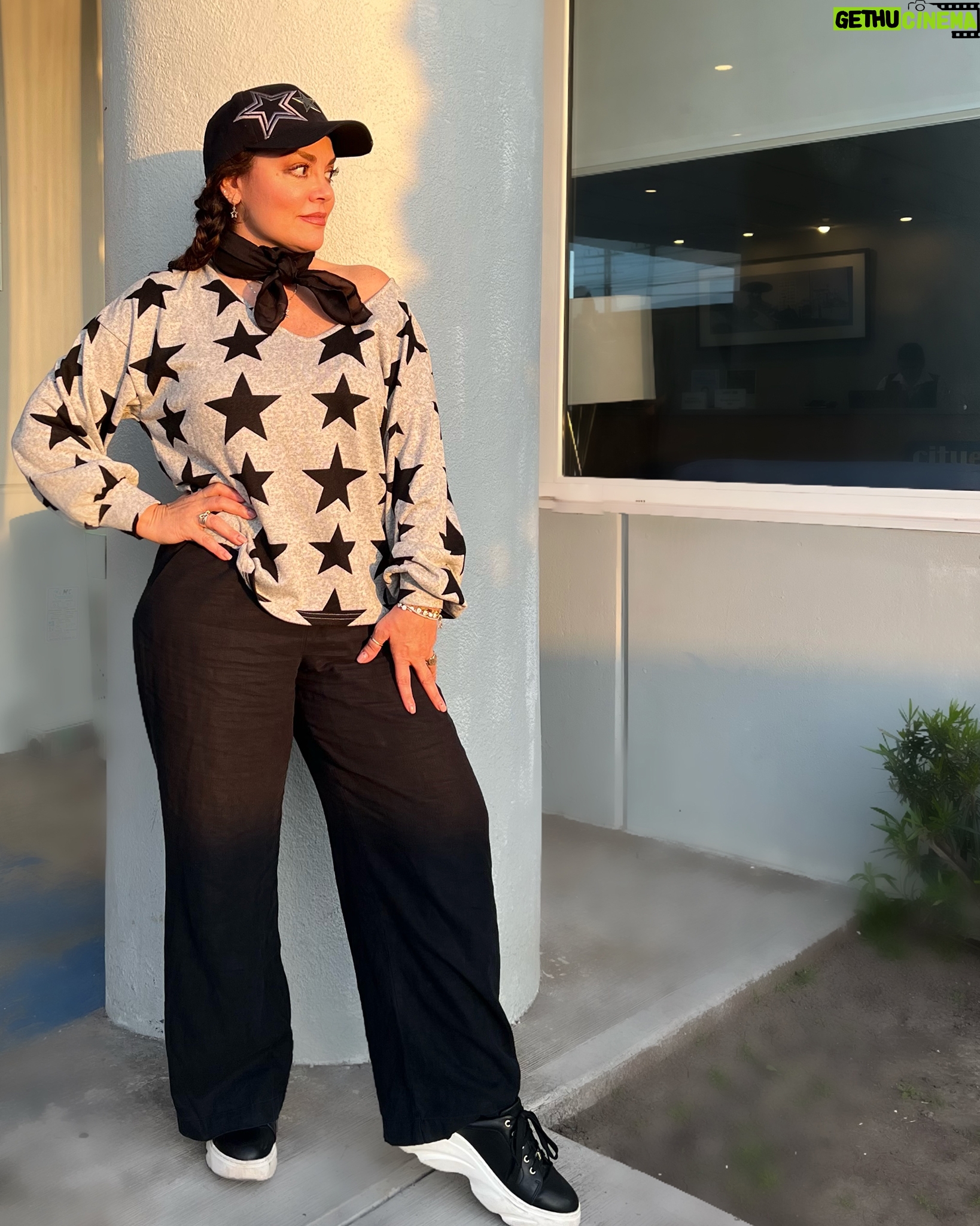 Tatiana Instagram - Las estrellas para mí son muy especiales... ¡Pueden agregarle un toque de magia a tu día!