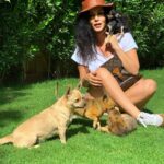 Tatiana Instagram – #friday the #golden child of the #weekend #tatiana #تاتياناحبشي
