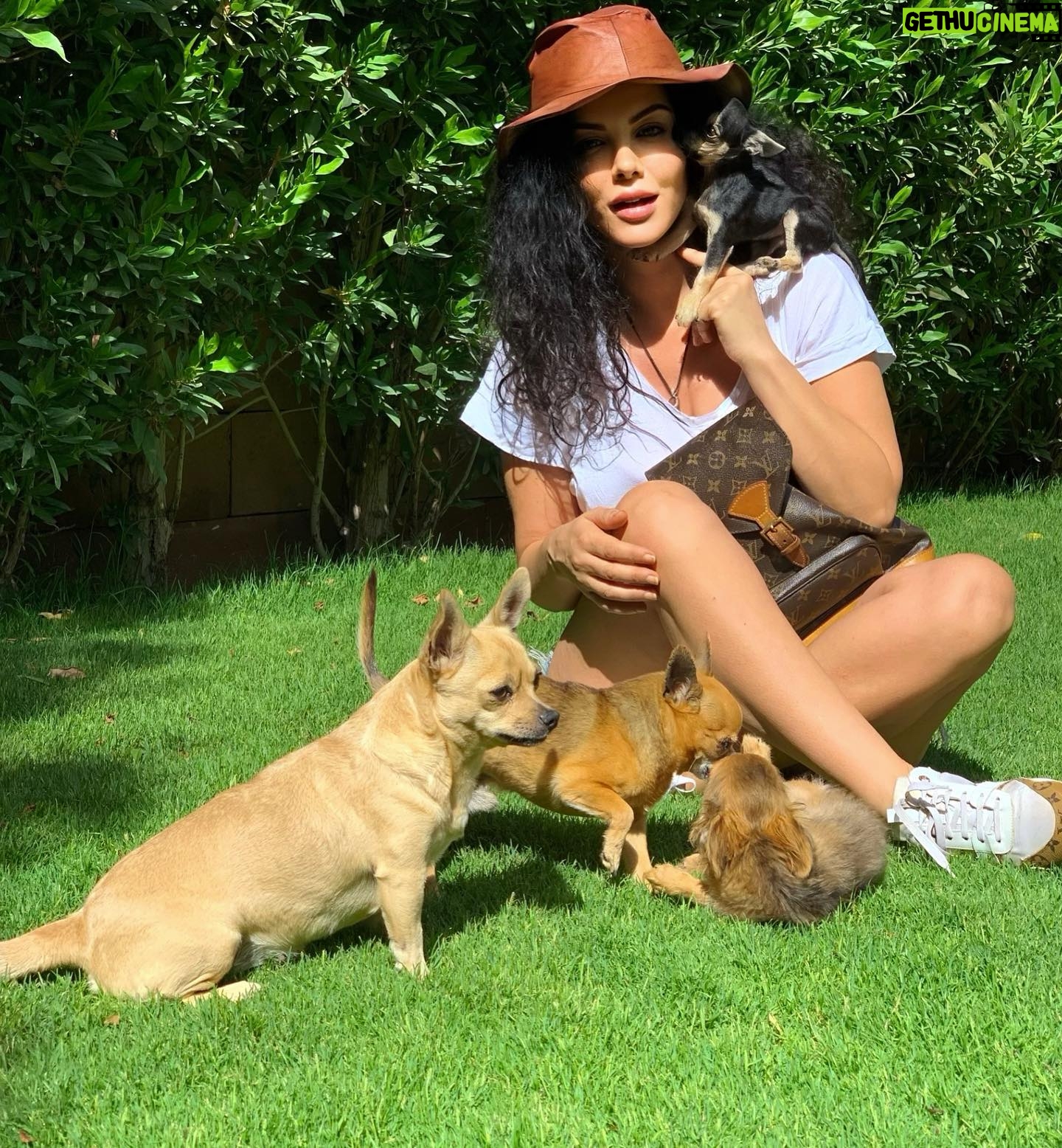 Tatiana - 1.1K Likes - #friday the #golden child of the #weekend #tatiana #تاتياناحبشي