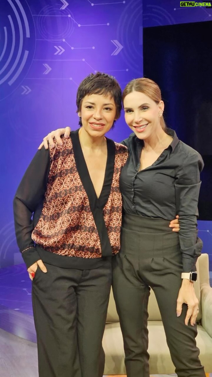 Tatiana Astengo Instagram - Que disfrute encontrarse con mujeres sin miedo a expresarse, sin miedo al qué dirán, sin poses y sin filtro… que se repita @julianaoxenford.oficial 🦾