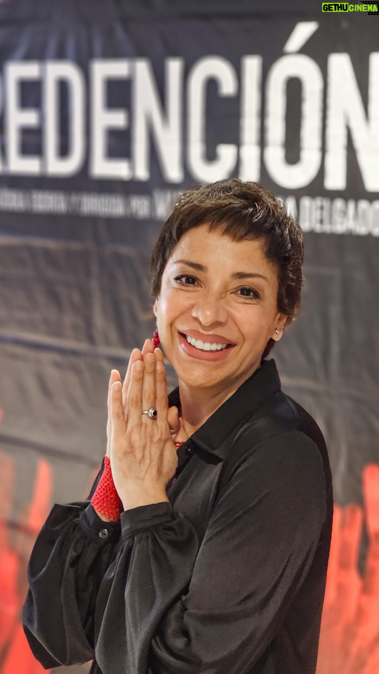 Tatiana Astengo Instagram - Detrás de cámaras de @pelicularedencion, dirigida por @miguelbarredadelgado y rodada en Arequipa! Ya está en cartelera 🍿 Encarnando a Norma, una mujer que no puede salir embarazada y que su “deseo” o presión social la lleva a aceptar situaciones que la sobrepasan… Qué serías capaz de hacer por cumplir tu deseo? realmente es tu deseo o es presión social? Por qué una mujer se frustra tanto si no puede ser madre? Vamos al cine!!! Luego me la comentan 👀 Video: @tekibocas - #cine #actrizperuana #cineperuano #cine regional