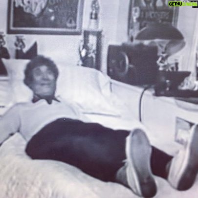 Tatiana Maslany Instagram - bday weekend vocal rest