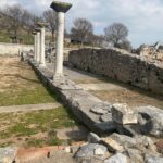 Tatiana Stefanidou Instagram - Καλημέρα από τον αρχαιολογικό χώρο των Φιλίππων. Ο βασιλιάς Φίλιππος ο Β´ τους έδωσε το όνομα του, εδώ έχασαν τη μάχη και αυτοκτόνησαν οι Ρωμαίοι στρατηγοί Βρούτος και Κάσσιος, εδώ ιδρύθηκε και η πρώτη χριστιανική εκκλησία της Ευρώπης από τον Απόστολο Παύλο. Πρόκειται για ένα μνημείο παγκόσμιας πολιτιστικής κληρονομιάς της Unesco, λίγο έξω από την Καβάλα, που αξίζει να επισκεφτείτε! #Greece#filippi#archeaology #kavala