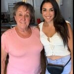 Tatiana Suarez Instagram - Happy International Women’s Day! Thank you to the strong women who have shaped me to be the woman I am today. I’m thankful to have strong women to lead, motivate and inspire me. I hope that I can also be a great motivation and inspiration to my nieces, my future kids and all other young women❤️ #internationalwomensday #womensupportingwomen #women #breakingbarriers