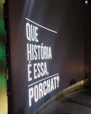 Tatiana Tiburcio Instagram - #tbt de hj  é do dia q eu estava prontinha para a minha participação no QUE HISTÓRIA É ESSA PORCHAT!!! Foi uma delícia!!! E ainda tive o auxílio luxuoso da minha amiga maaaara @thatalota ! Já já vcs irão curtir