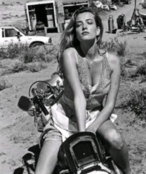 Tatjana Patitz Instagram - #FBF 💚