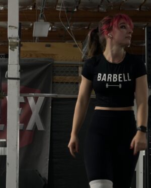 Tatum McCann Instagram - Swipe for squats and the only part of my body that’s actually vascular: the neck vein
.
.
Also the hip imbalance but we’re not gonna talk about that, it’s the best it’s been since 2016 😅
.
.
Socks: @hexxeeofficial code TATUMTOTS3720