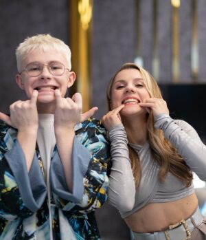 Tatyana Denisova Instagram - Я хочу выразить свою Любовь Благодарность и Уважение Труду и Самоотдаче каждого участника моей команды- команды Татьяны Денисовой 7 последнего сезона‼️

Ксюша🤍 @kseniya.goryacheva Звёздочка наша, верим в тебя и в твой успех🙏🏽 Все грани женской сути в тебе и твоём танце, в такой миниатюрной и трудолюбивой, и скромной ❤️все мы сплотилась в тебе одной сейчас🌌 и верим в Мечту ☺️❗️

#командататьяныденисовой Победа в проекте- цель каждого из вас- и, так сложилось, что весь ваш долгий путь зачёлся в общем финале- и , по воле судьбы, за всех Вас на последнем концерте будет стоять Ксюша
❤️🩰❤️

Зубчик... @zubikuss  Ты всегда был самым любимым, Ты это знаешь, и я никогда не скрывала своей привязанности‼️У меня сын🧑🏼 и ничто человеческое мне не чуждо😇💔Спасибо за Твой Путь‼️ Я всегда верила, что Ты сможешь победить🦷👑 Всё лучшее у тебя впереди, не устану это повторять‼️‼️ Ты этого достоин.

Юлианочка... @bukholts  Девочка моя.. искренне к тебе прикипела и полюбила! Каждое твоё выступление- верх профессионализма, западного качества и стиля‼️Ты- Мощь. Ты-Женщина будущего. Ты-Пример для всех❤️ Спасибо, что привнесла в нашу команду свой опыт, энергию прошлых сезонов- своих фанов и хейтеров🌶😉 Без перчинки было бы скучно🥱😂 
 И говорю спасибо всем другим участникам за то, что были и есть важными фрагментами нашей общей Картины🙌🏽
@patlakh @lucaakula @o.g.rash @egorgufranov @deckiknights #жизньангелов

Мои Хореографы- Вы 4 столпа, Вы 4 БОЛТА 
🔩🔩🔩🔩что уж там скрывать🤣 на которых держится всё🙏🏽  мои «жертва, упорство, фанатизм»‼️ ЛЮБОВЬ.
@igorrudnik 
@alexandermogilev 
@vitaliksav4enko 
@mark__kuklin

#горячийфинал
