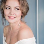 Tatyana Morozova Instagram - Друзья, сегодня прекрасный день! Ведь ровно **** лет назад на свет появилась я, с чем можно меня и поздравить в комментариях!😁 А на самом деле, свой день рождения я посвящаю всегда своим родителям, особенно дорогой маме! Люблю вас безмерно!! А теперь угадайте, сколько же мне исполнилось😜 Возраст не скрываю, просто хочу поиграть с вами в угадайку хе-хе!😘