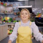 Tatyana Morozova Instagram - Самый вкусный день по-азиатски! Уже завтра, жду вас всех на встречу со мной и моим великолепным гостем, который научит нас готовить изумительные блюда высшего уровня😜 Повод научиться чему-то новому и разнообразить наше домашнее меню на предстоящем карантине😅 Напоминаю: завтра, в 10:00, канал ТВЦ. МУА!😘