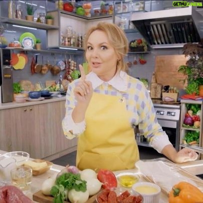Tatyana Morozova - 400 Likes - Осенний букет — уже в эту субботу на передаче «Самый вкусный день». Будем сводить вас с ума и учить готовить изысканные блюда французской кухни🥰
Стартуем завтра, в 10:00 на канале ТВЦ. Жду каждого💙