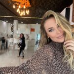 Tatyana Tereshina Instagram – Мы с Арис летим в Питер 2 мая  и на несколько дней 🪩🪩🪩🪩 отмечать мой день рождения😅 🎁 !  Хотим экскурсии и ресторанчики! Накидайте  новых клевых мест кто в теме 🫶🏻🙏🏼🥳