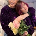 Tatyana Tereshina Instagram - Моей любимой дочке 10! 🥳 Это такое счастье быть мамой! Первый ребенок это нечто особенное ! Спасибо шарикам @nastya_marzipan, вы великолепно украсили наш праздник ! 🎈🎈🎈🎉 И конечно же спасибо тебе Арис , за повод!)) за рождение!! 🧸 Будь здорова, будь всегда такая веселая, озорная и неугомонная в творчестве, креативе и легкости! Моя любовь #АРИС ❤️
