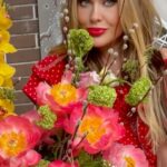 Tatyana Tereshina Instagram – Поздравляю с Вербным Воскресеньем! 🌺@cvetyfix 🌺