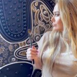 Tatyana Tereshina Instagram – Я решила  к своему 45летию показать все на что я спасобна 🙌🏼 🎭👩🏽‍🎨
Готовлю выставку своего еще одного творчества.
Картины в стиле Поп-арт . 👄🫦💋
 Выставка состоится в мае в Москве. Даты анонсирую.
 Желаю приятного просмотра 🍿