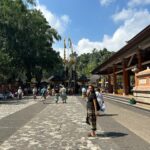 Taveeta Szymanowicz Instagram - travelling solo is terrifying and exhilarating but I love every second of it. Indonesia, your monkeys are wildn, your food is delicious, and your people are SO VERY kind. I’m tanner than tan, got smacked by a tree lizard, soared up a volcano, and am now a professional motor bike passenger haha. I have learned so much about your culture, made new friends, and even got to catch up with an old one! feeling very lucky and incredibly grateful for this life I get to live. Here’s to making the most out of it. matur suksma 🙏🏽🤍