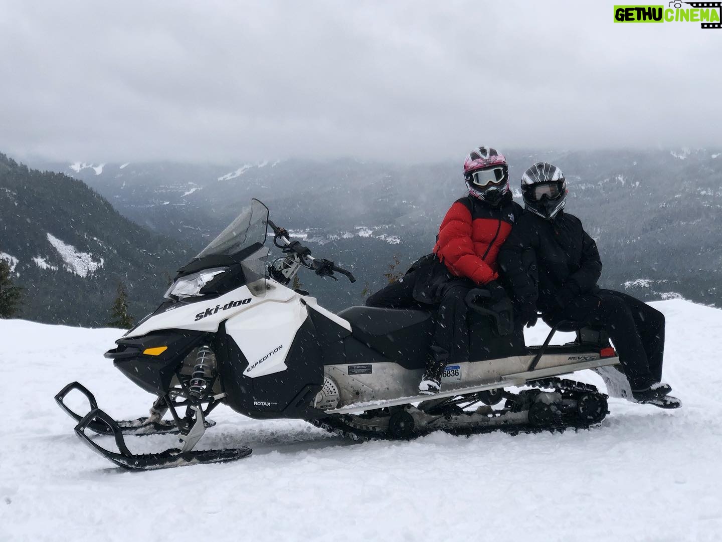 Taveeta Szymanowicz Instagram - Snow way you go to Whistler and miss out riding one of these @blackcombsnow #blackcombsnowmobile @gowhistler #brandywinevalley