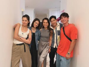 Tay Ying Instagram - 我非常棒的哥哥姐姐们 ❤️

恭喜姐姐 @joannepeh 入围了最佳女主角，也恭喜 #SHERO 入围了最佳戏剧, 最佳主题曲，最佳导演，最佳男女配角 🎉 Thankful to have been a part of this journey with everyone 🙏🏻