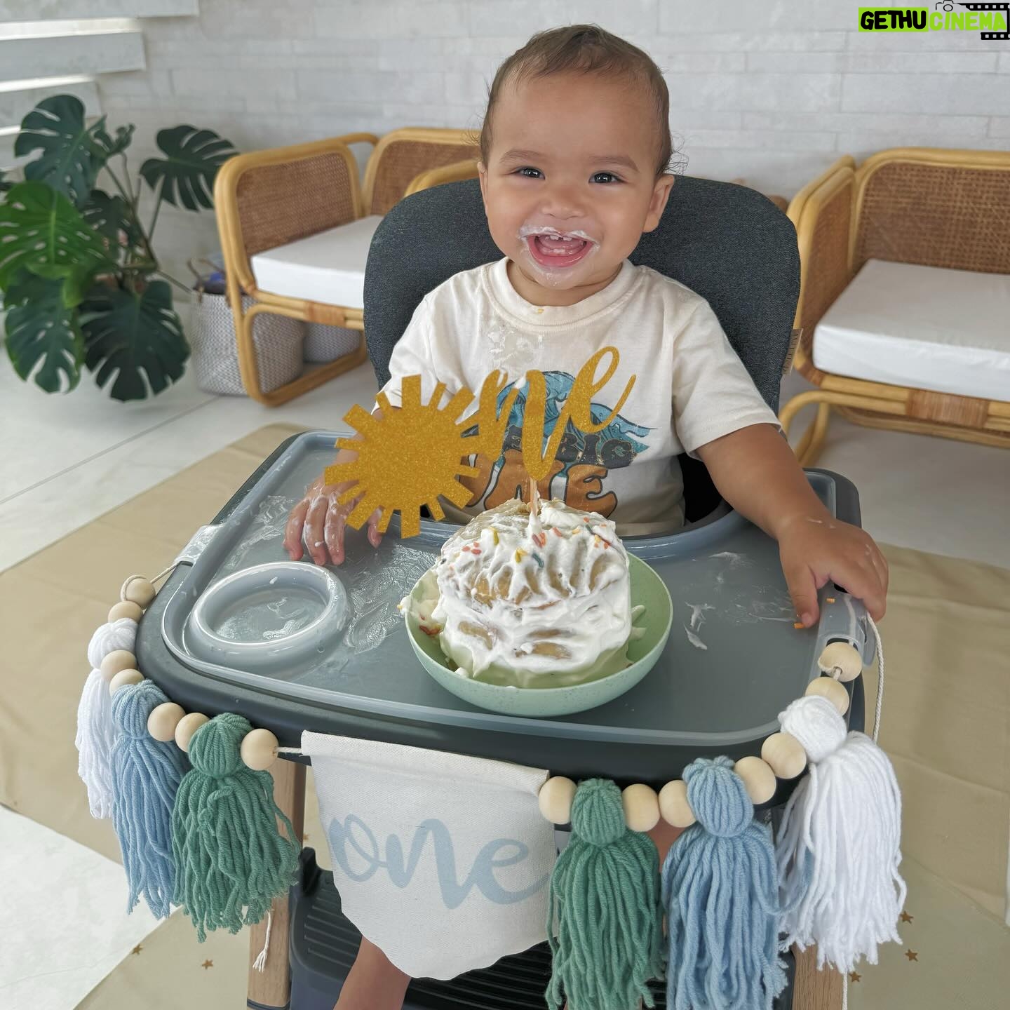 Taya Rogers Instagram - the big ONE! 🤩🥹🥰 One full year of your sunshine smiles, cheeky giggles, & your cuddles. You’ve shown us that hearts can double in size & we are so lucky you chose us 🤍 Happy birthday baby boy 🎂 We love you to pieces!