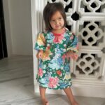 Taya Rogers Instagram – Happy Lunar New Year HomieLoverFriends🧧🌕✨🐲🍊 Wishing you all a prosperous & joyful year of the dragon! 😘  I’m excited to teach Jaden & Mila more of their Chinese heritage as they get older (& hoping to use it as an opportunity to learn more for myself as well!) 

เห็นหน้าแบบนี้จะคิดไหมว่ามีอาม่ากับอาเหล่าม่าอยู่ที่บ้าน 😛

恭祝新年吉祥，幸福和欢乐与你同在。🌕🐲🧧🍊💰